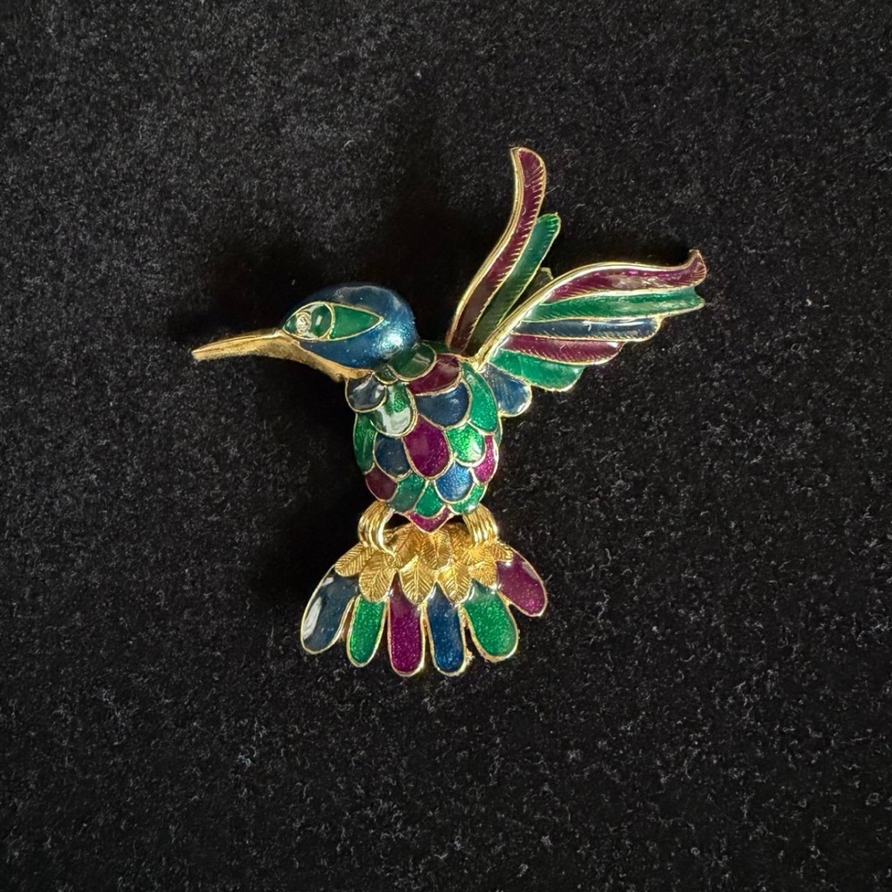 Vintage hummingbird Brooch